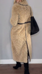 Women Laple Collar Patchwork Casual Plush Coat