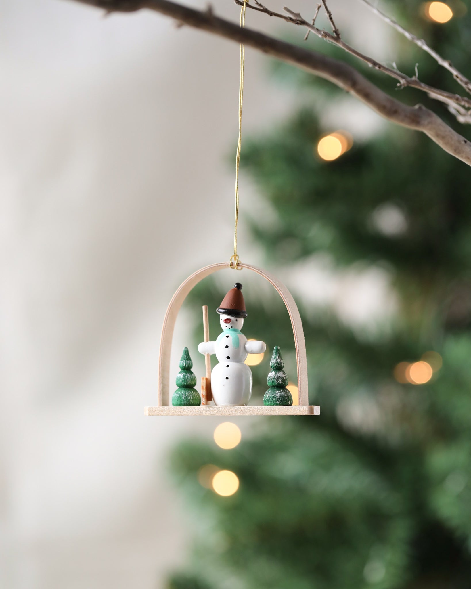 Christian Ulbricht Ornament - Arch With Snowman