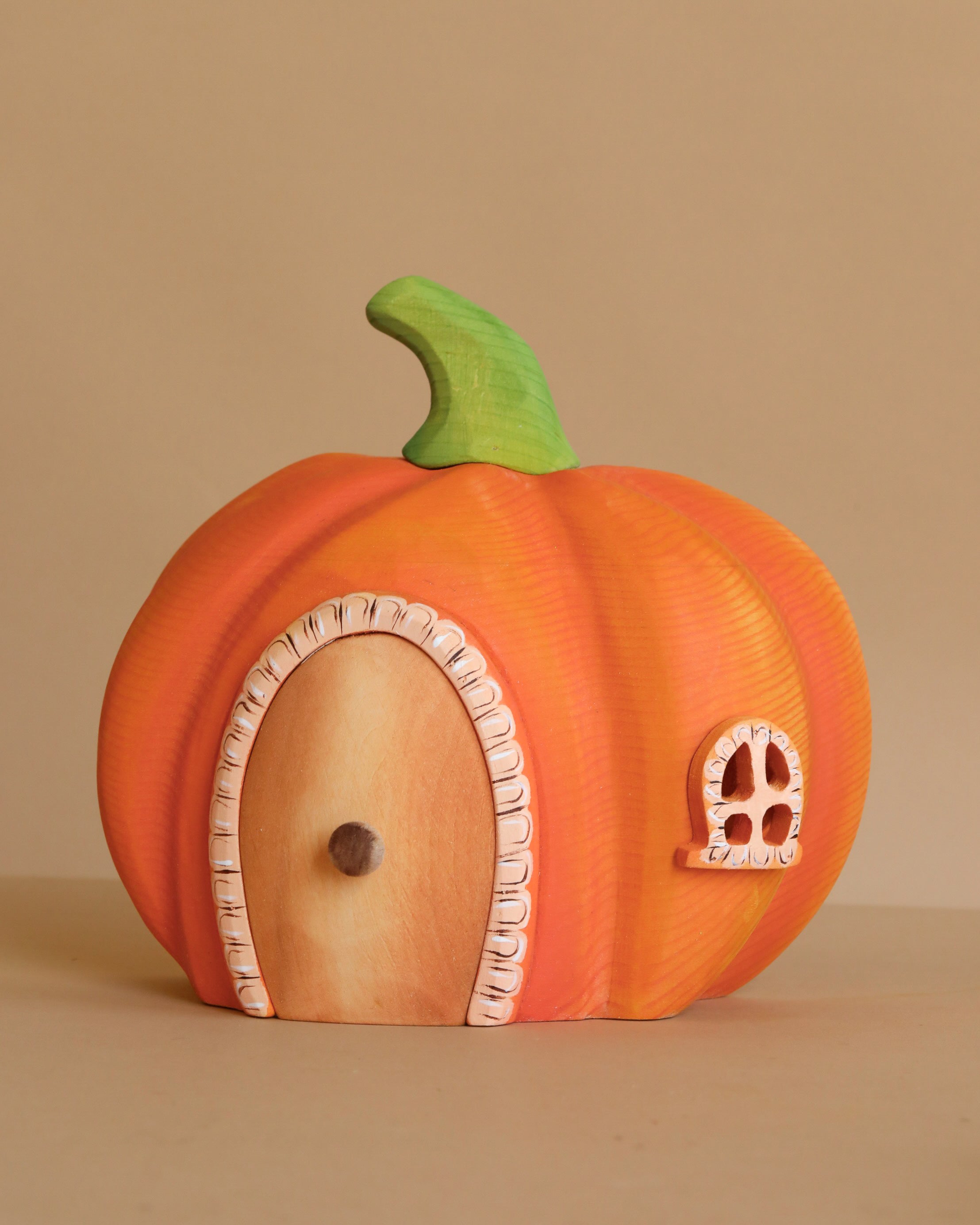 Bumbu Handmade Wooden Pumpkin House