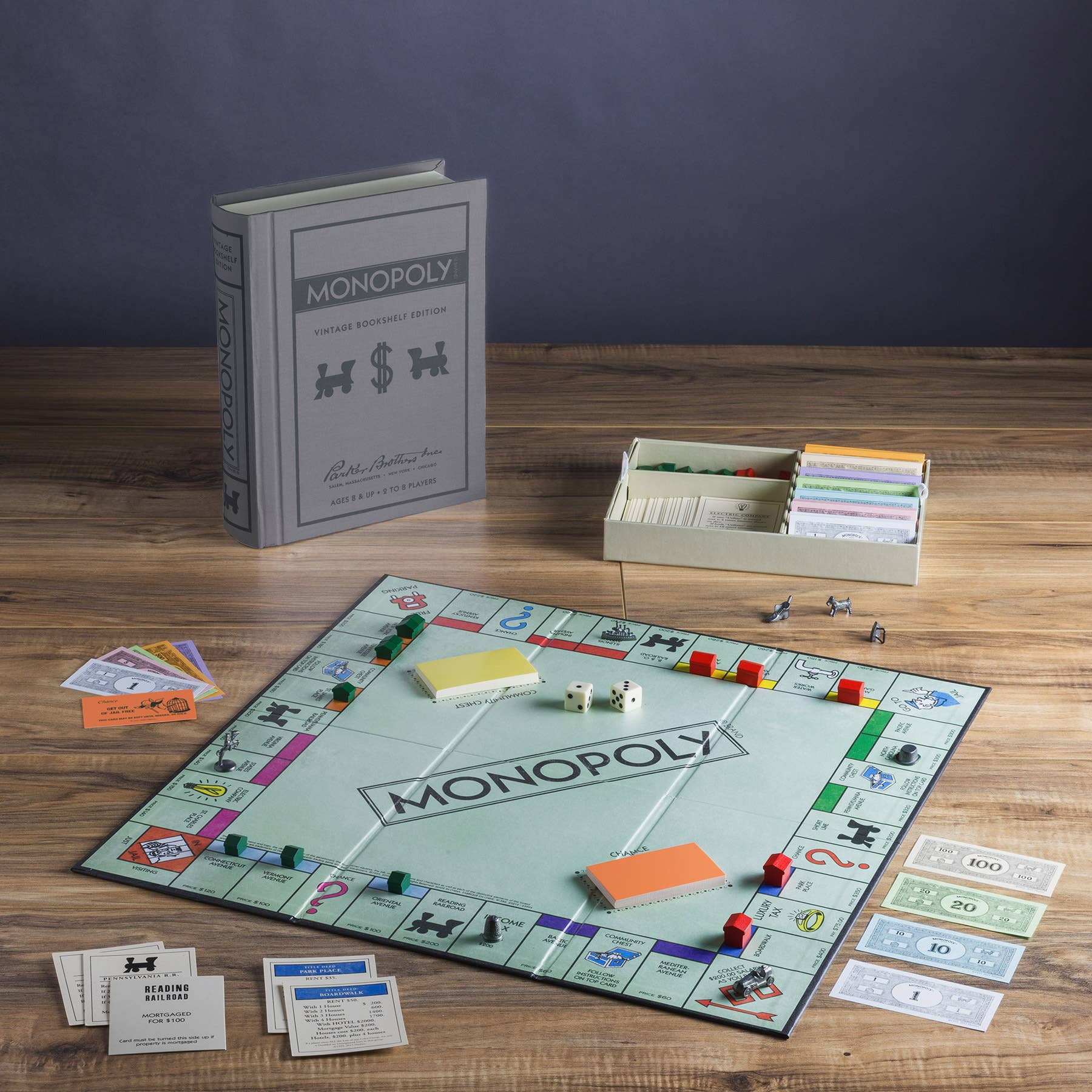 Board Game: Monopoly Vintage Bookshelf Edition