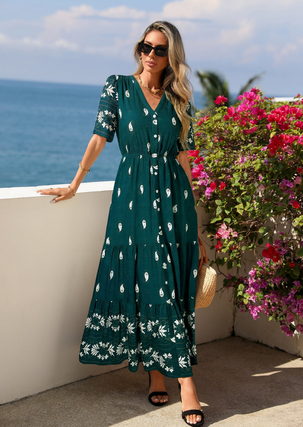 PRETTYGARDEN Womens Summer Boho Maxi Dress Trendy Short Sleeve V Neck Flowy Beach Floral Dresses with Pockets