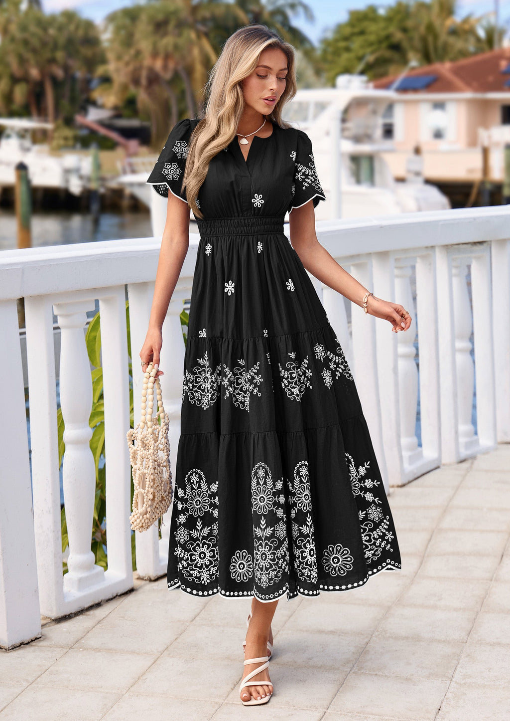 PRETTYGARDEN Boho Dresses for Women Summer Spring Casual Floral Short Sleeve V Neck Maxi Elastic Waist Dress Pockets