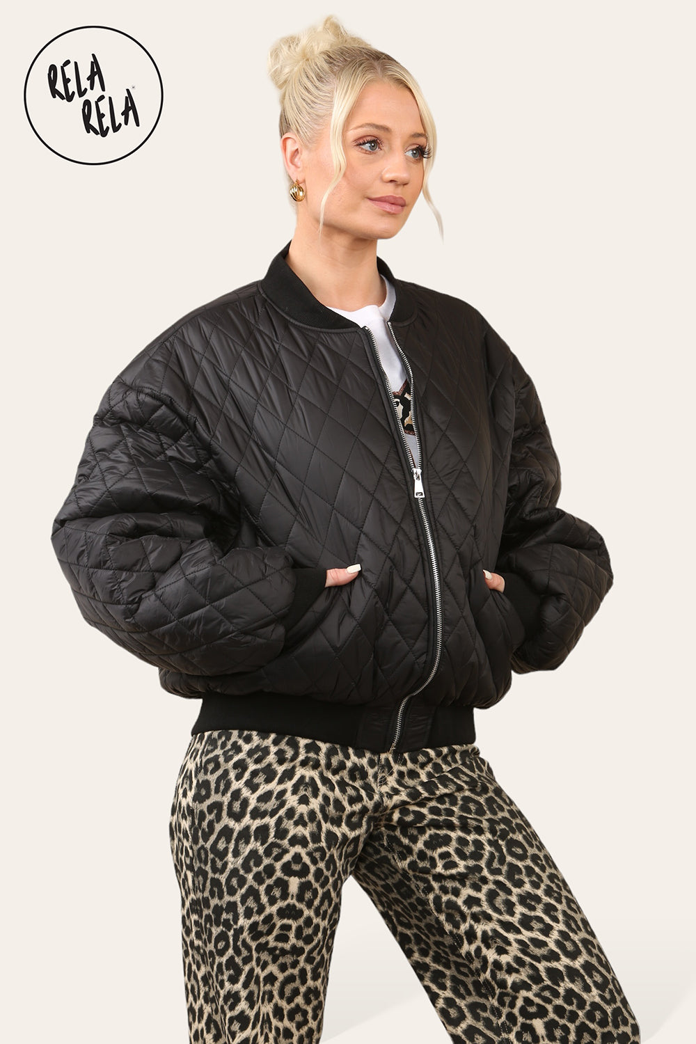 Cropped Quilted Oversize Bomber Jacket Winter Jacket in Black