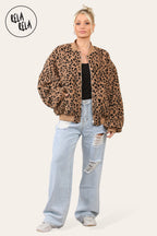 Cropped Quilted Oversize Bomber Jacket Winter Jacket in Leopard Print