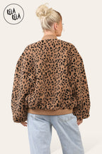 Cropped Quilted Oversize Bomber Jacket Winter Jacket in Leopard Print
