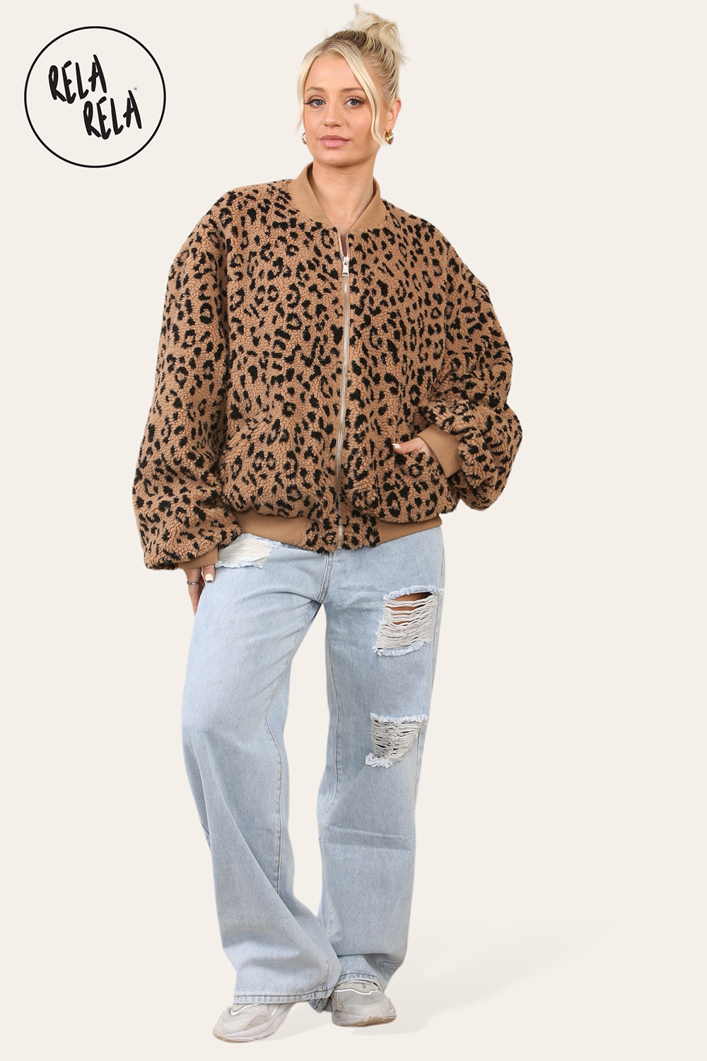Cropped Quilted Oversize Bomber Jacket Winter Jacket in Leopard Print