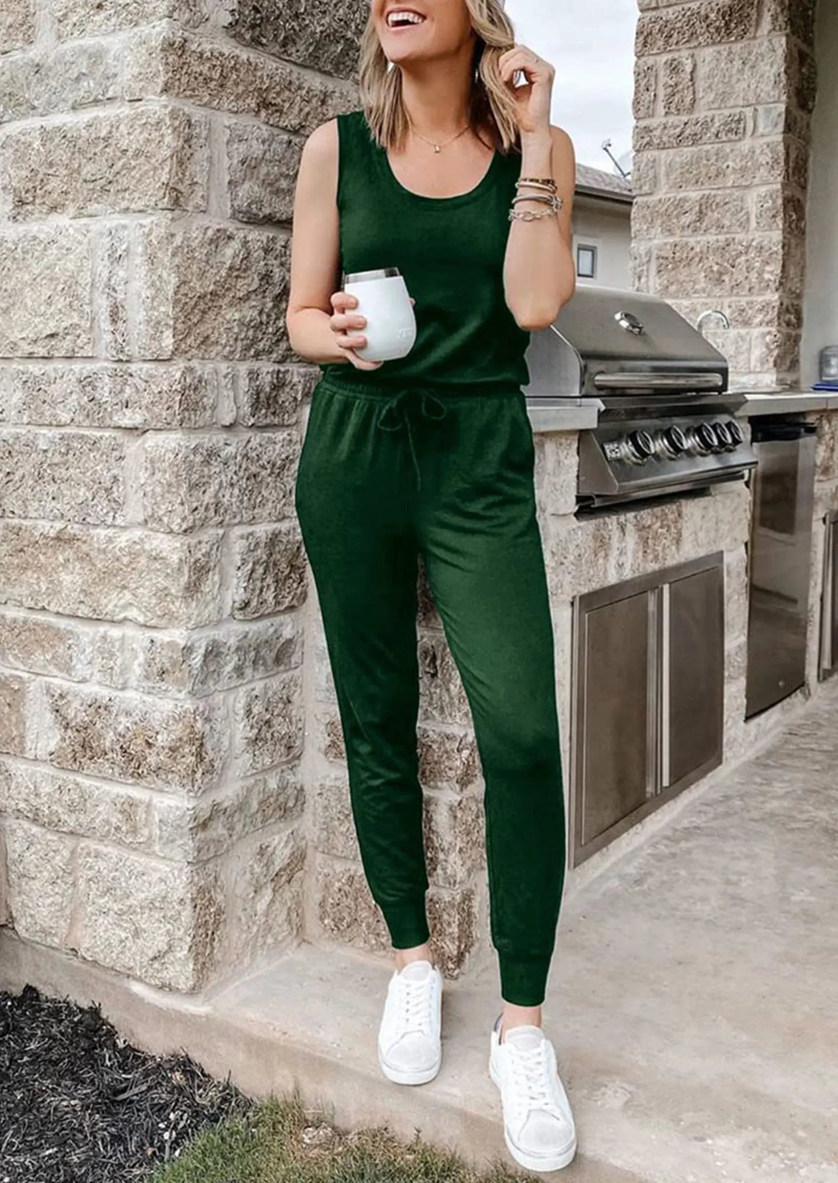 PRETTYGARDEN Two Piece Outfit Sets Casual Sleeveless Crewneck Tops and Sweatpants