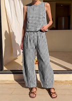 PRETTYGARDEN Womens 2 Piece Sets Summer Plaid Sleeveless Tops Wide Leg Pants Matching Lounge Set Beach Vacation Outfits