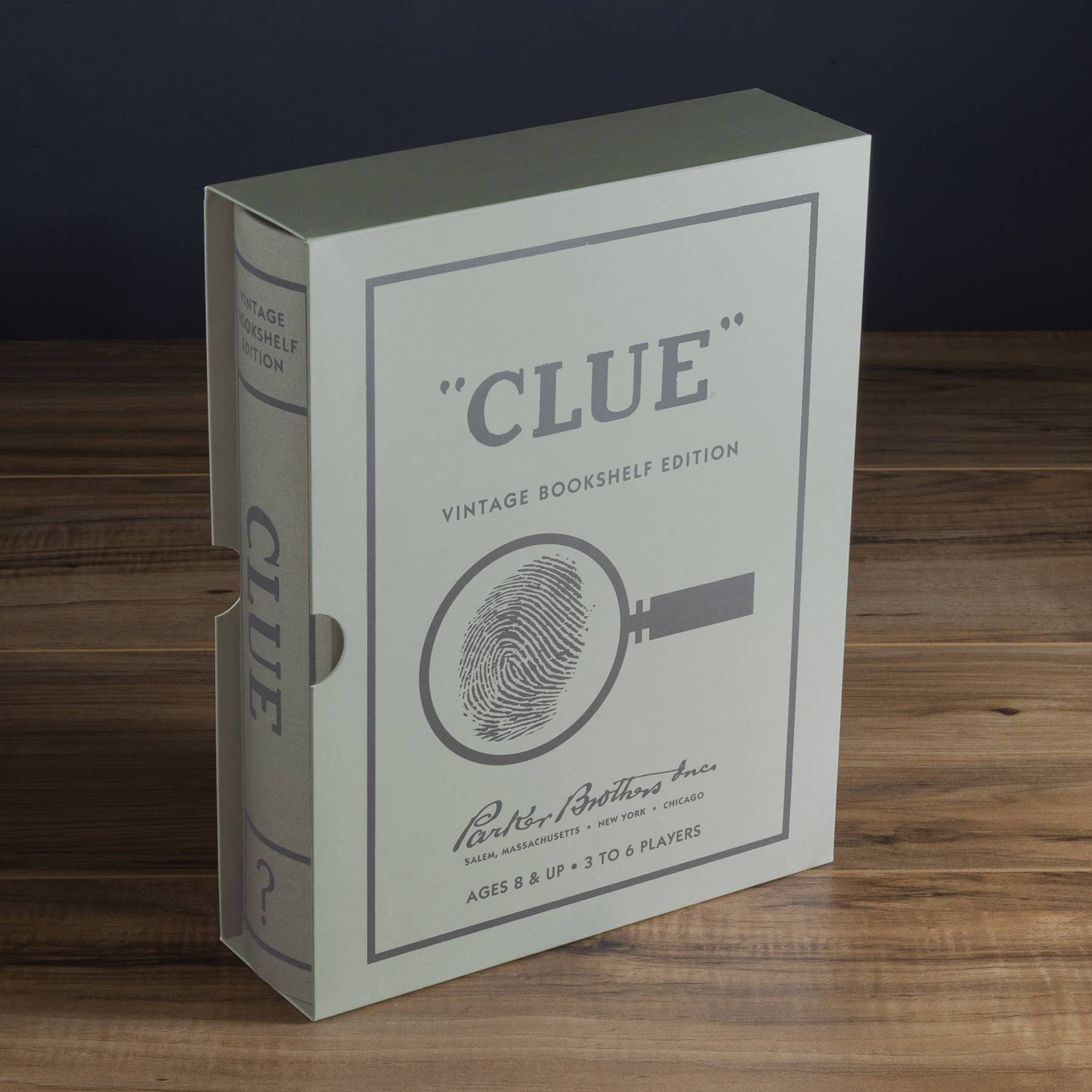 Board Game: Clue Vintage Bookshelf Edition