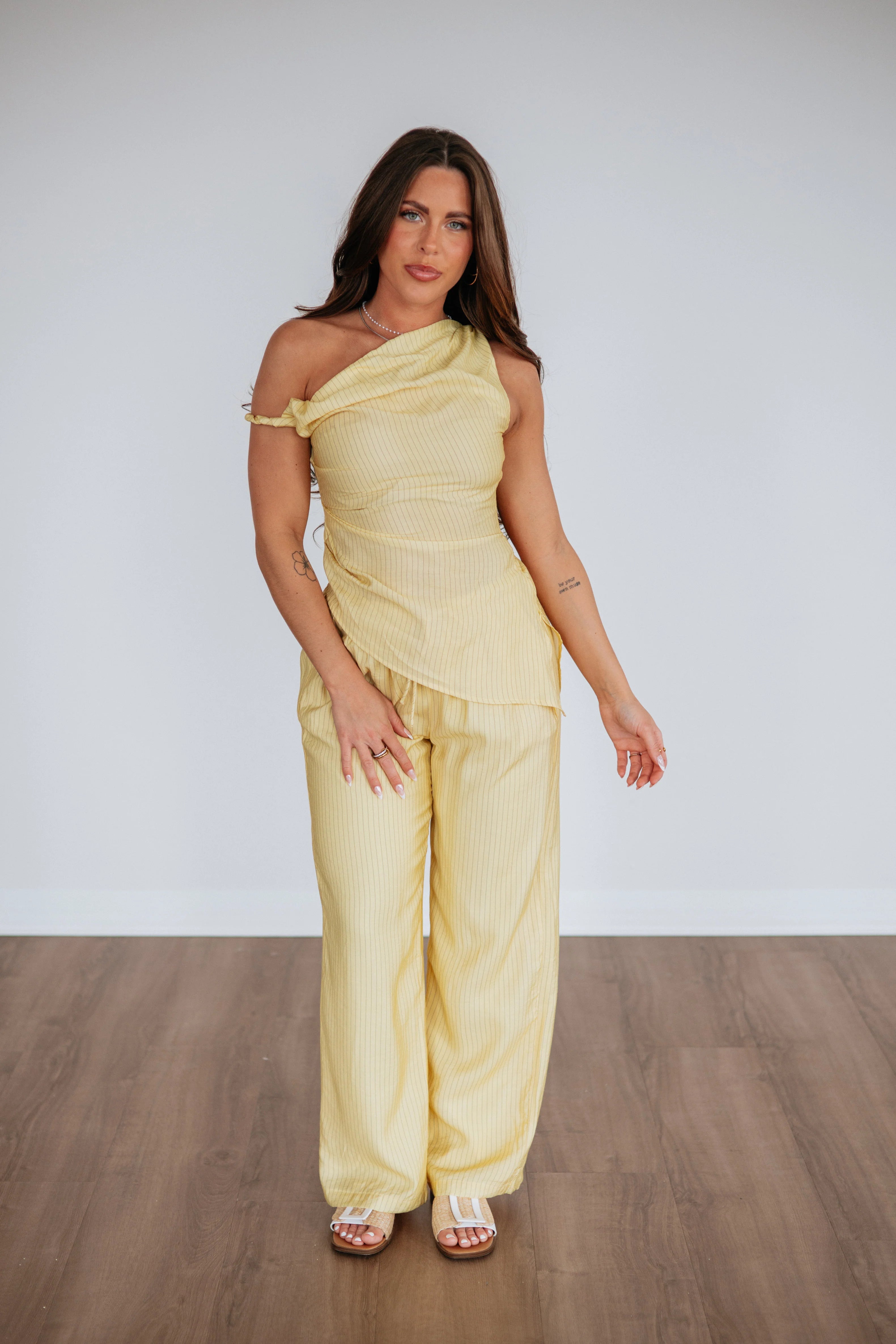 Alessia Off The Shoulder Top
